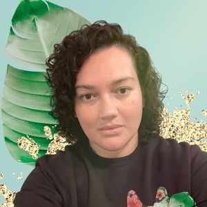 Meet your Posher, Vahideh